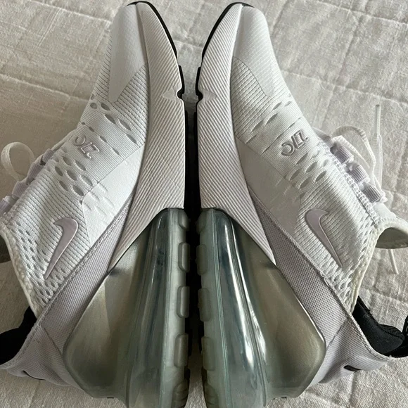 NIKE Air Max 270 youth 4.5 or women’s 6 white /black - Picture 12 of 16